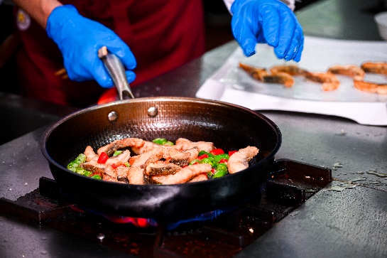 碗里的食物AI 生成的内容可能不正确。