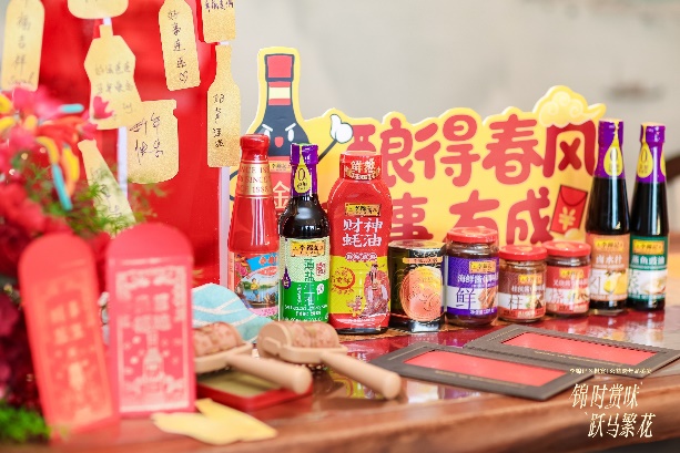 桌子上放着许多瓶子AI 生成的内容可能不正确。