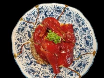 盘子里有食物

AI 生成的内容可能不正确。